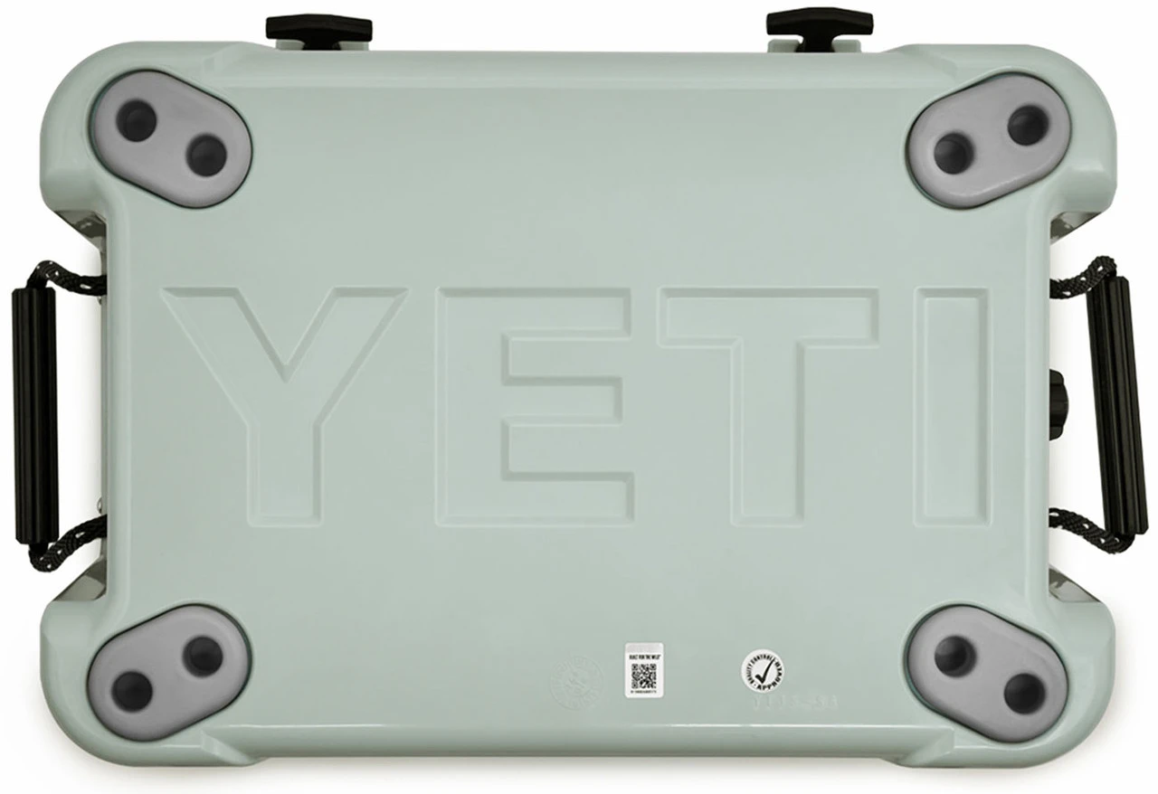 YETI Tundra 35 Quart Cooler - Sagebrush Green 3 YETI Tundra 35 Quart Cooler - Sagebrush Green - Image 3
